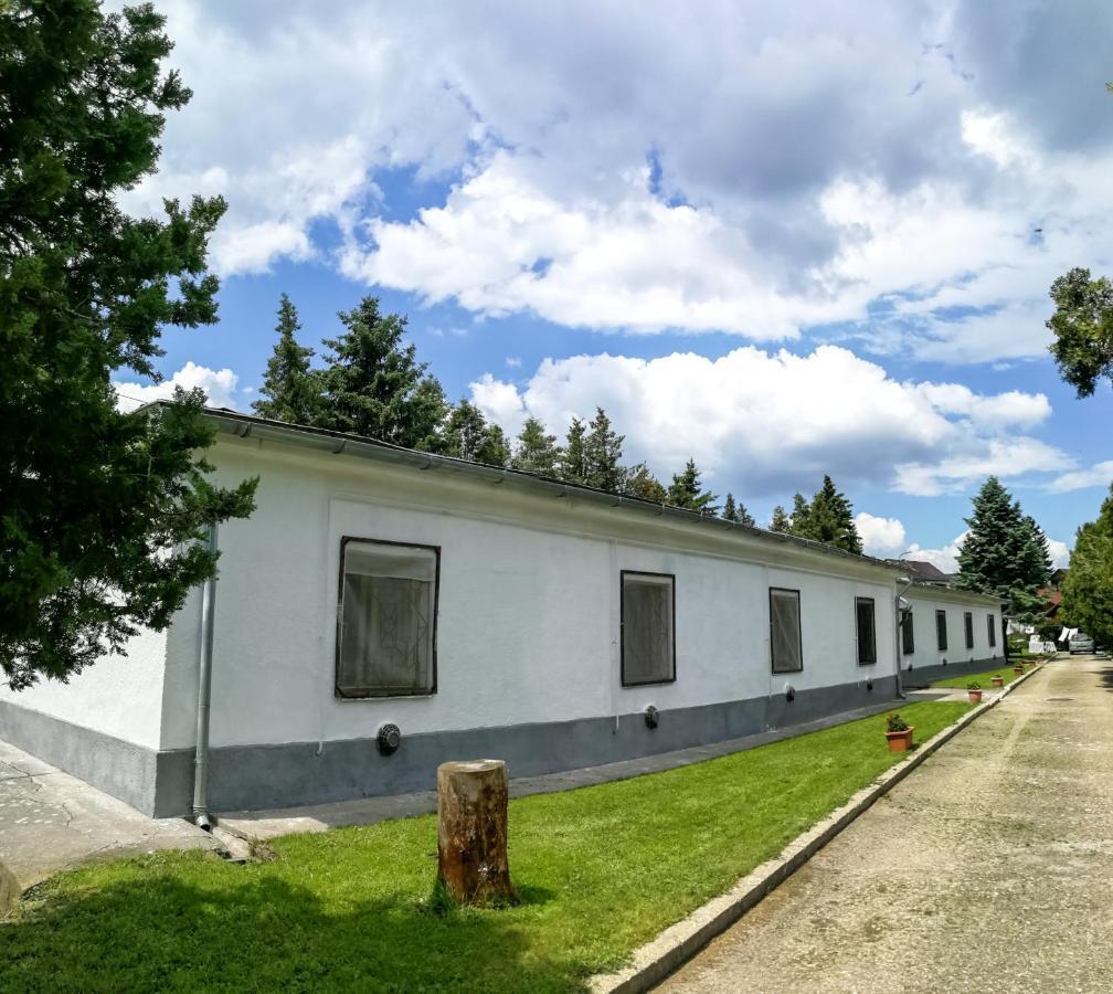 ホテル Panorama Ueduelo アグテレク エクステリア 写真